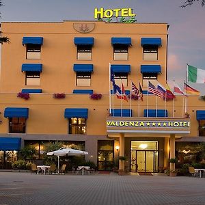 Valdenza Hotel